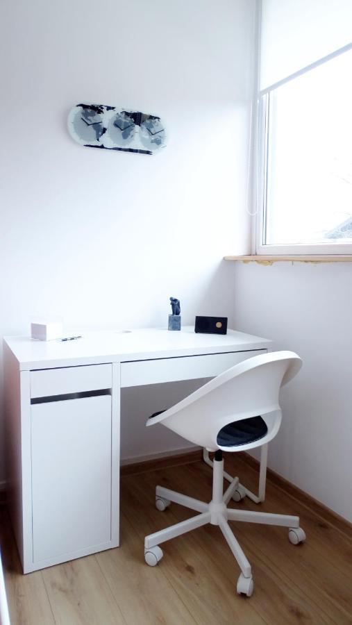 Apartment No15 *